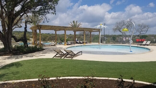 Building Photo - Beautiful 3036 SF Home - 5 Bed/3 Bath + Media Room and Game Room! - Hidden Trails, Bulverde