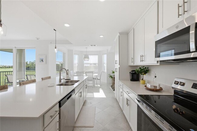 Building Photo - 17600 Opal Sand Dr