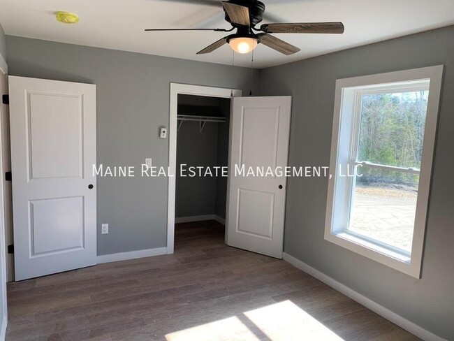 Building Photo - 599 Pine Tree Rd