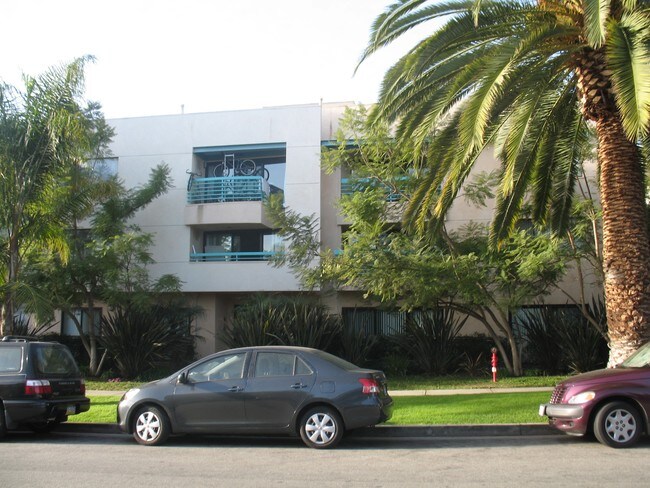 Building Photo - 1144 12th Street