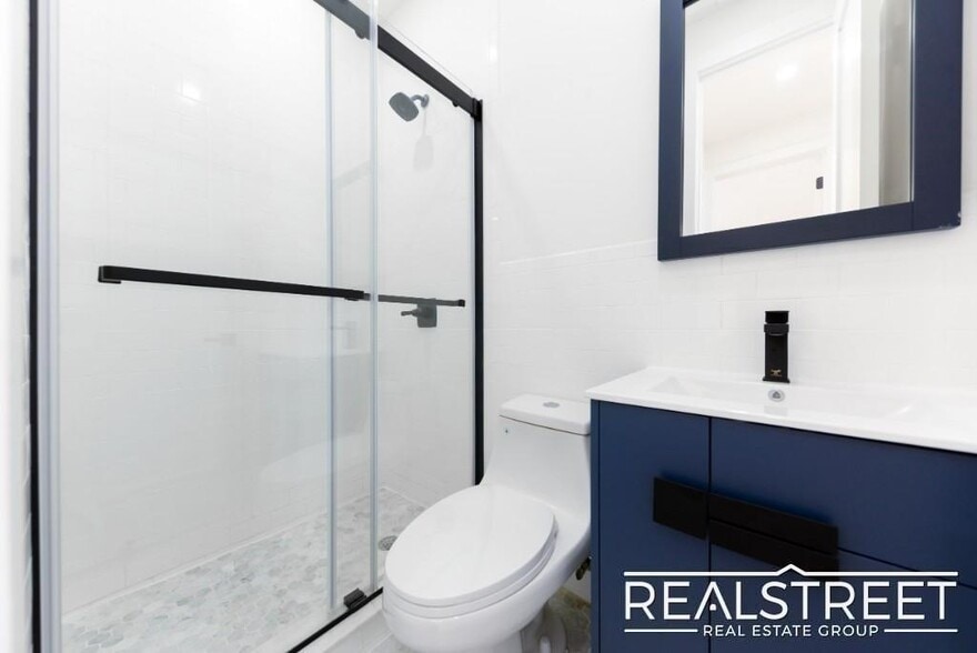 Building Photo - Jefferson