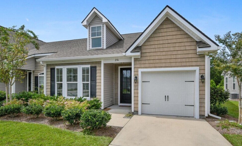 Building Photo - 256 Wooden Wheel Ln