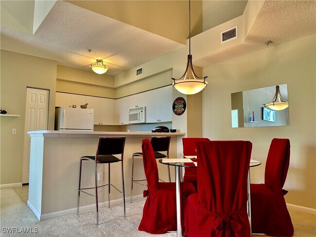 Building Photo - 1115 Reserve Ct