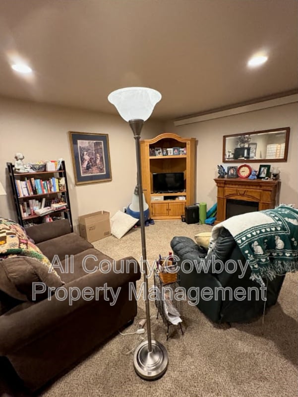 Building Photo - 2154 Franklin St