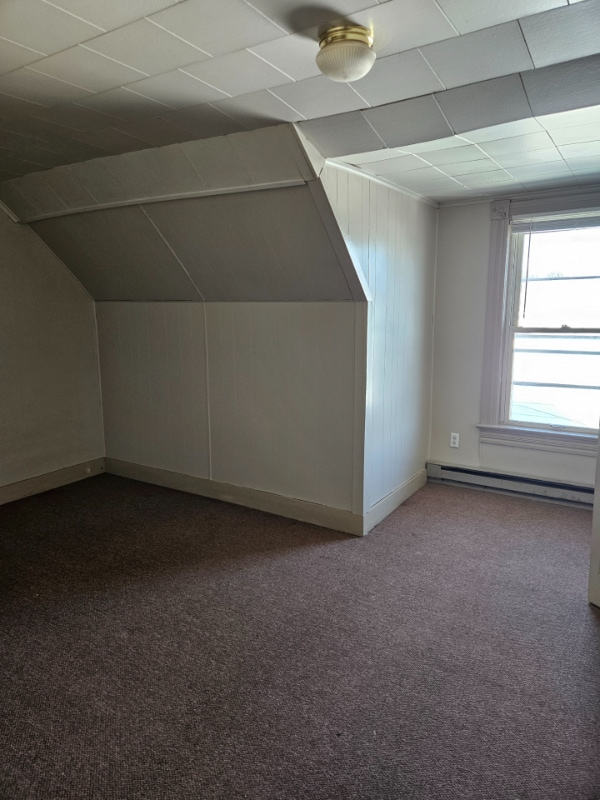 Building Photo - 211-211 E 2nd St