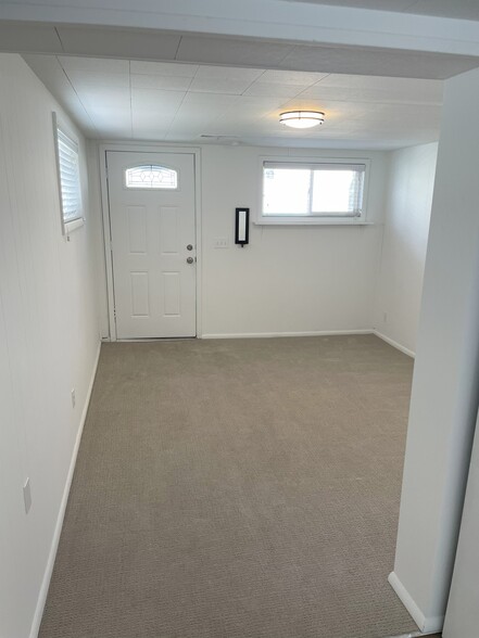 Front Room - 2258 E Claybourne Ave