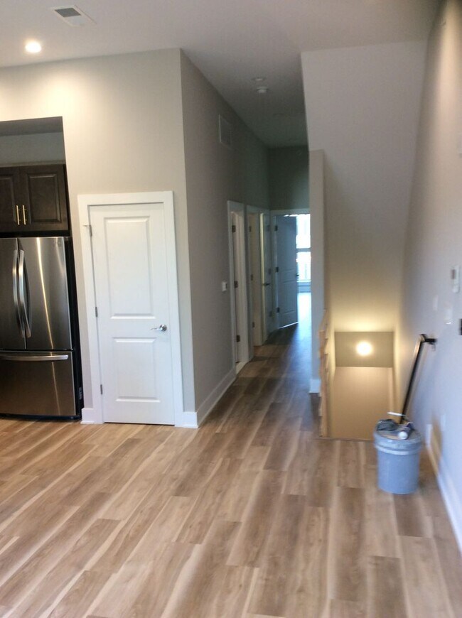 Building Photo - 1615 Ogden St