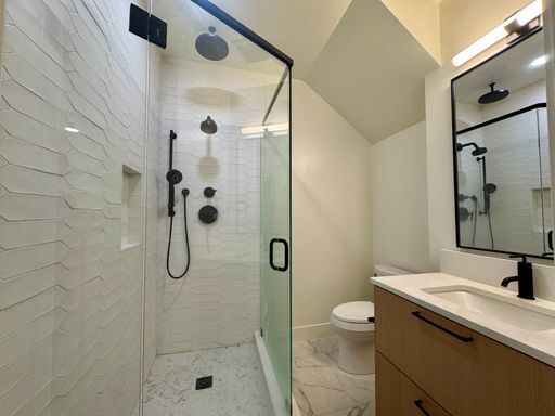 Building Photo - New Build 4 Bedroom and 5 Bathrooms