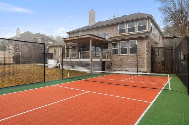 Building Photo - 2137 Rivina Dr