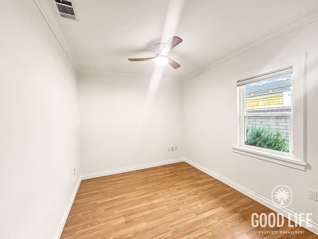 Building Photo - Beautiful 2BD/2BA W/ Detached Garage and A/C in Talmadge!