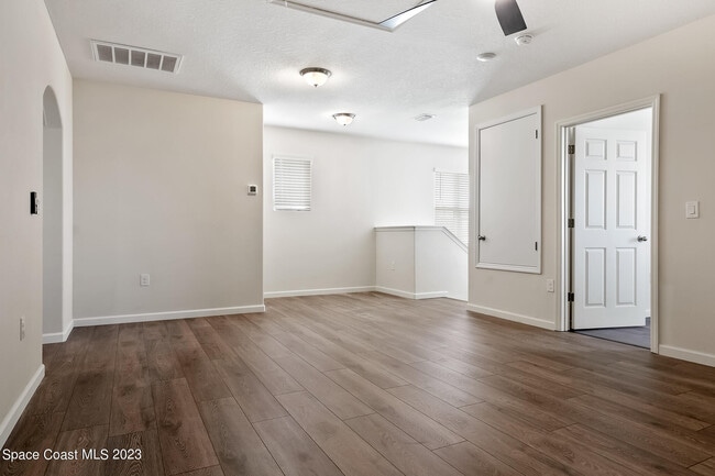 Building Photo - 3697 Whimsical Cir