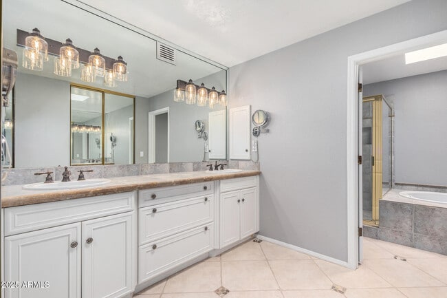 Building Photo - 8513 N 84th St