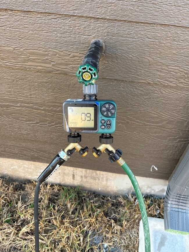 Building Photo - 16059 Tallis Dr