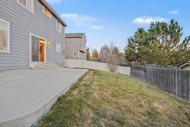 Building Photo - 4528 W 63rd Dr