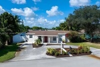 Building Photo - 6941 Boston Dr