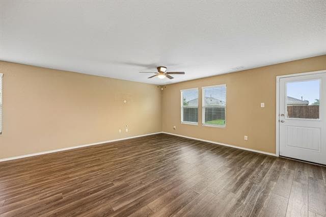 Building Photo - 1605 Fields View Dr