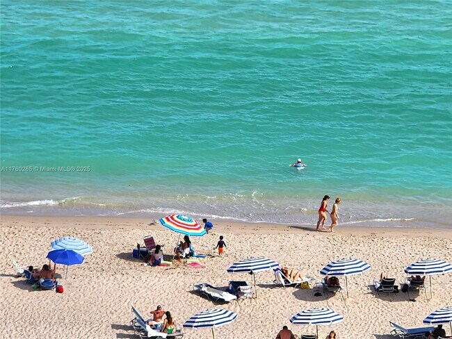 Primary Photo - 3725 S Ocean Dr