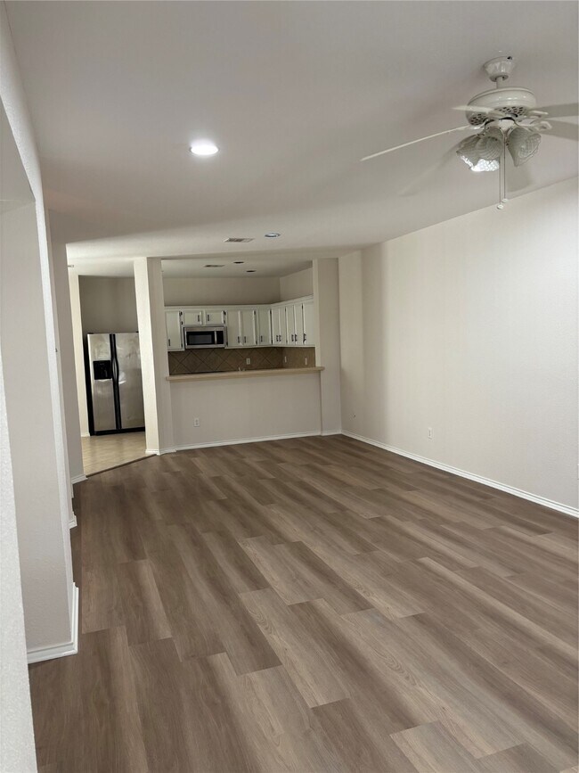 Building Photo - 1417 Paige St