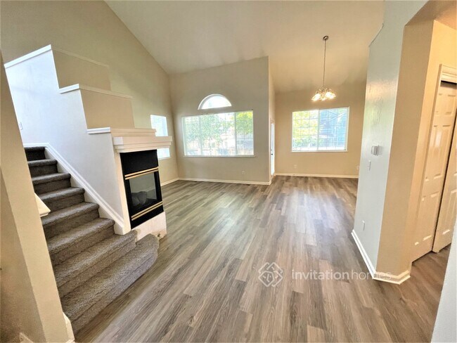 Building Photo - 839 E 133rd Ave