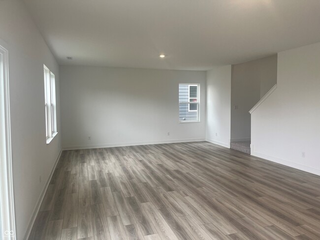 Building Photo - 6958 Bauer Crk Dr