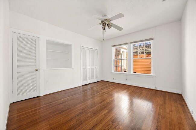 Building Photo - 3014 Prospect St