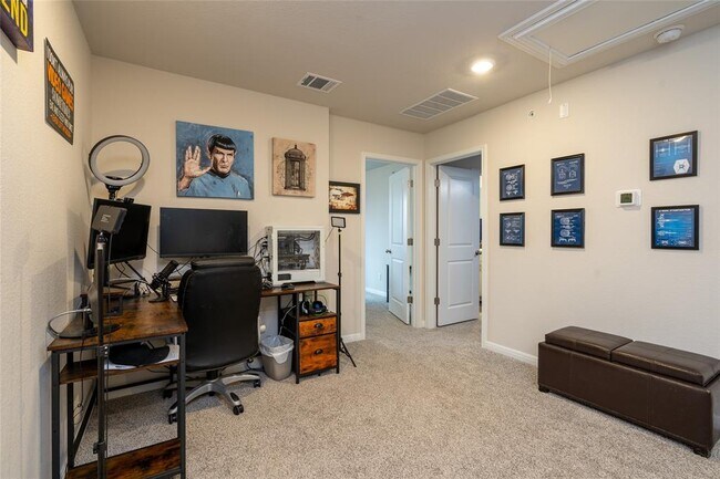 Building Photo - 225 Texas Agate Dr