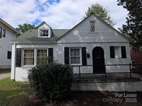 Building Photo - 2429 Commonwealth Ave