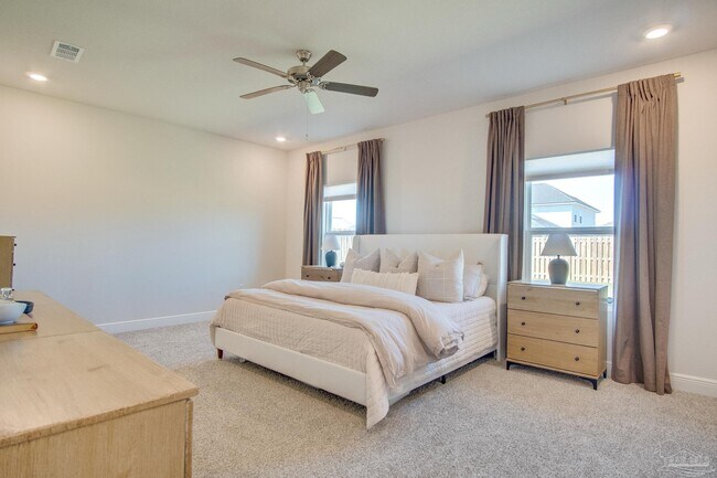 Building Photo - 8130 Fir Tree Dr