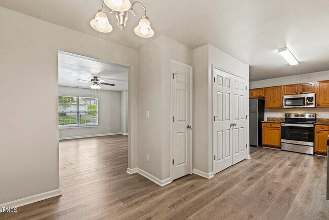 Building Photo - Earn Wealth While Leasing - Like a Homeown...
