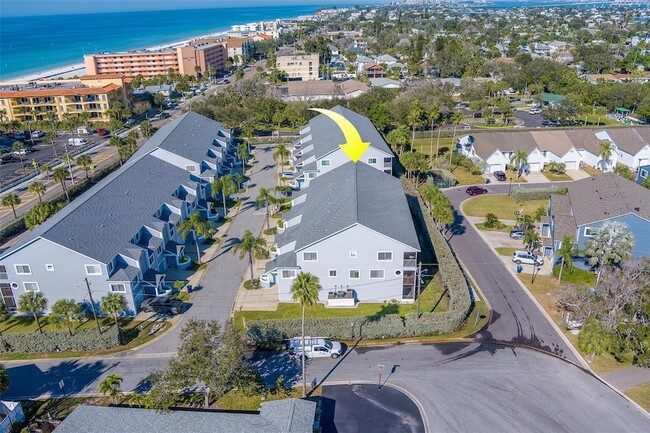 Building Photo - 911 Harbour House Dr