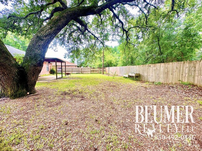 Building Photo - Now Available - 4br/2ba Home near NAS Pensacola back Gate