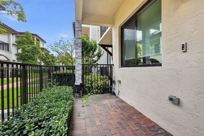 Building Photo - 4540 NW 83rd Path