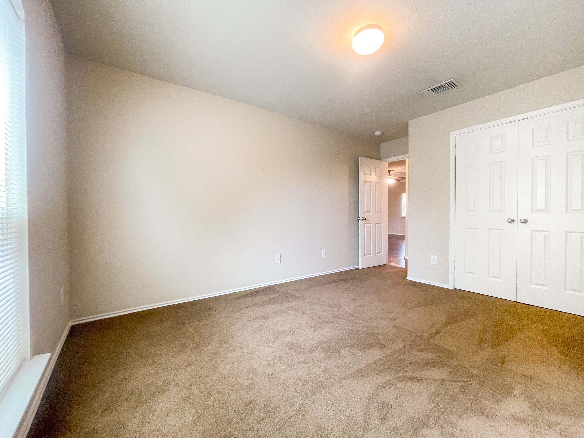 Building Photo - 6617 Cascade Dr