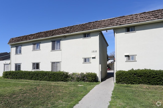 Building Photo - 1315 Althea Ct