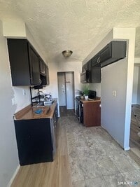 Building Photo - 250 N Bishop Ave