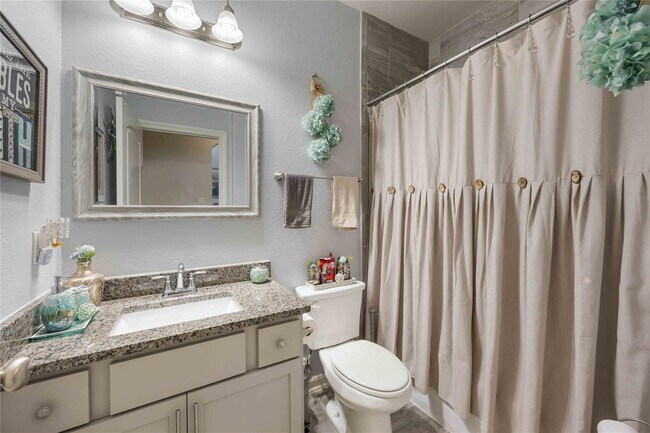 Building Photo - 30643 Morning Dove Dr