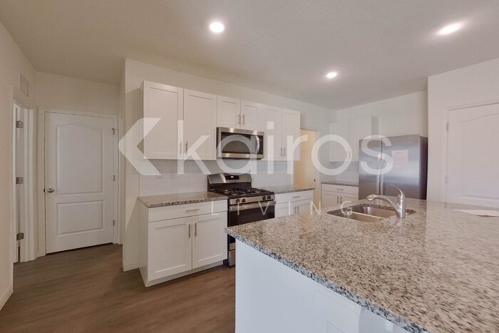 Building Photo - 32016 Katelin Cir