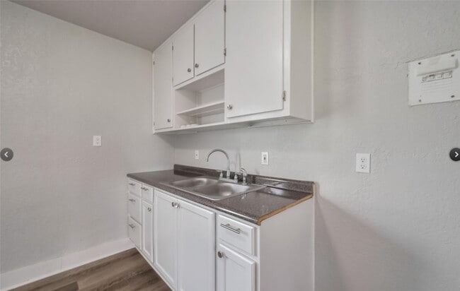 Building Photo - 1311 Fred St