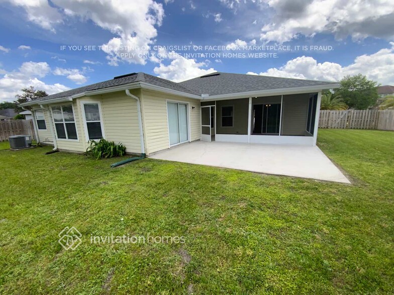 Building Photo - 1460 Heather Ct