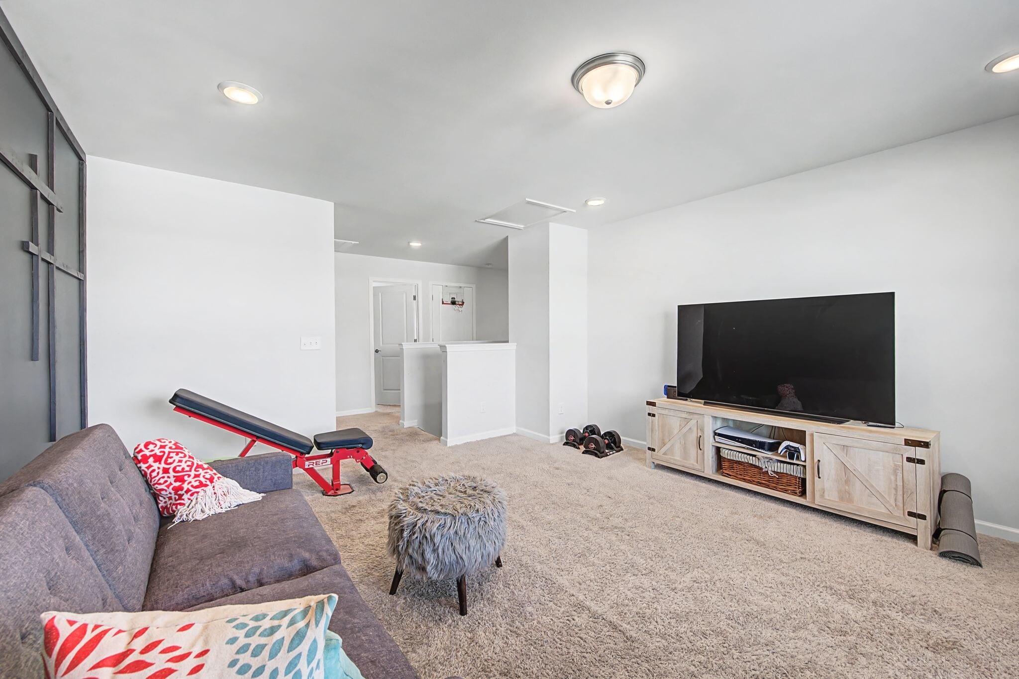 Building Photo - 2784 Nottingham Dr