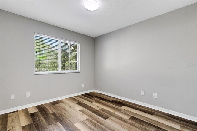 Building Photo - 9306 River Rock Ln