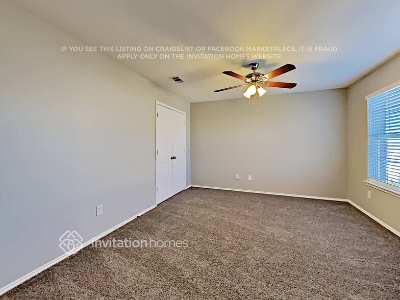 Building Photo - 8609 Chelan Way