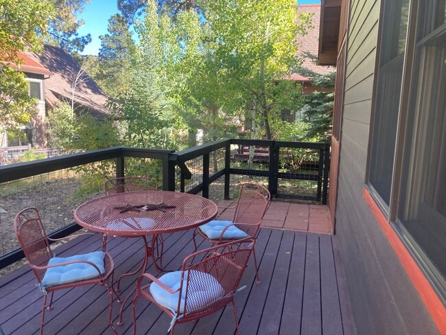 Building Photo - Charming 2-Bedroom, 2-Bath Cabin Retreat