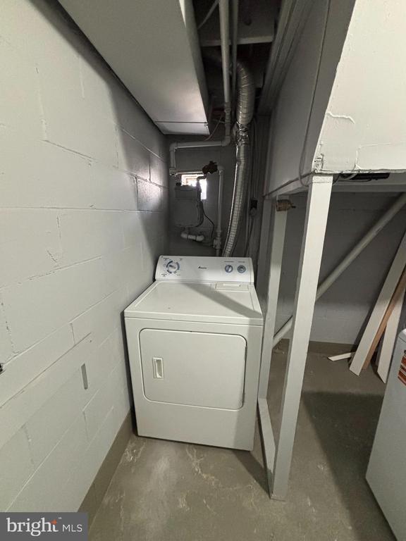 Building Photo - 4703 St Denis Dr