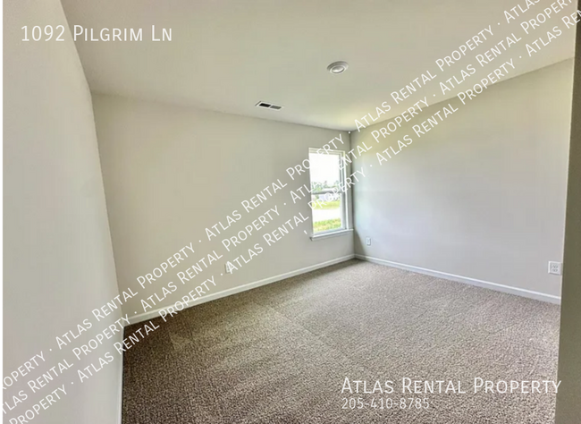 Building Photo - 1092 Pilgrim Ln