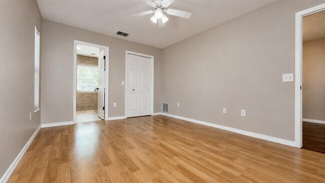 Building Photo - 2469 Lackland Ave