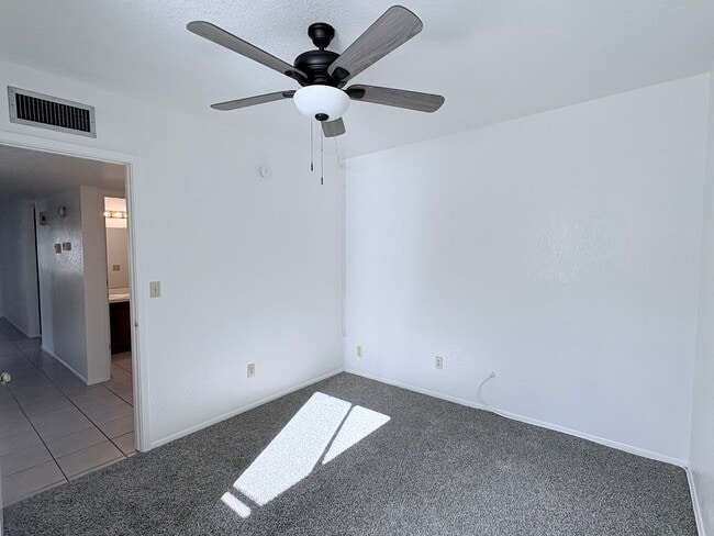 Building Photo - Cozy 3 bed/2 bath home in North East Tucson