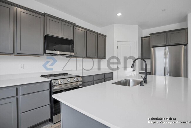 Building Photo - 4654 Sami Jo Dr