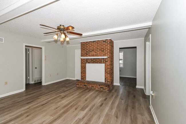 Building Photo - 3580 Bruton Pl