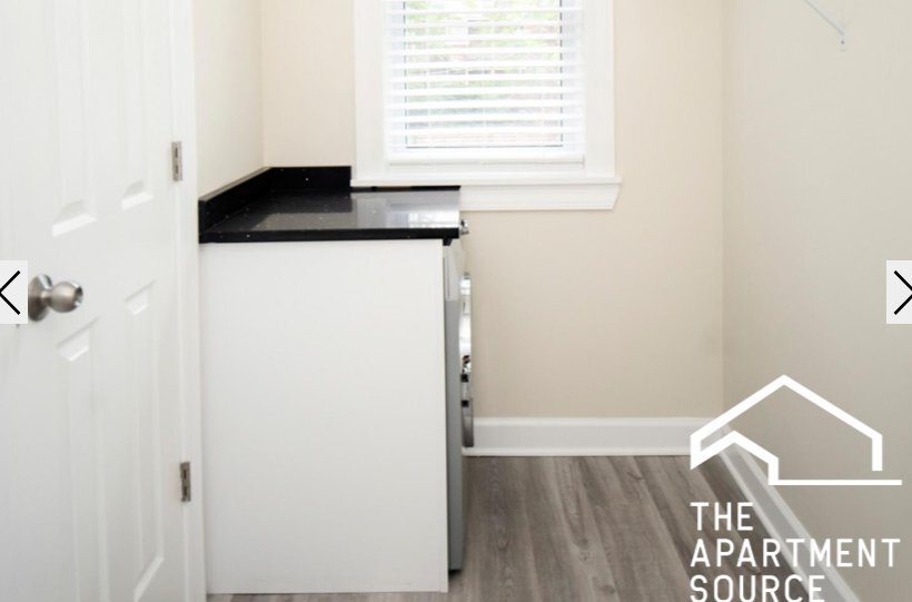 Building Photo - 646 W Roscoe St